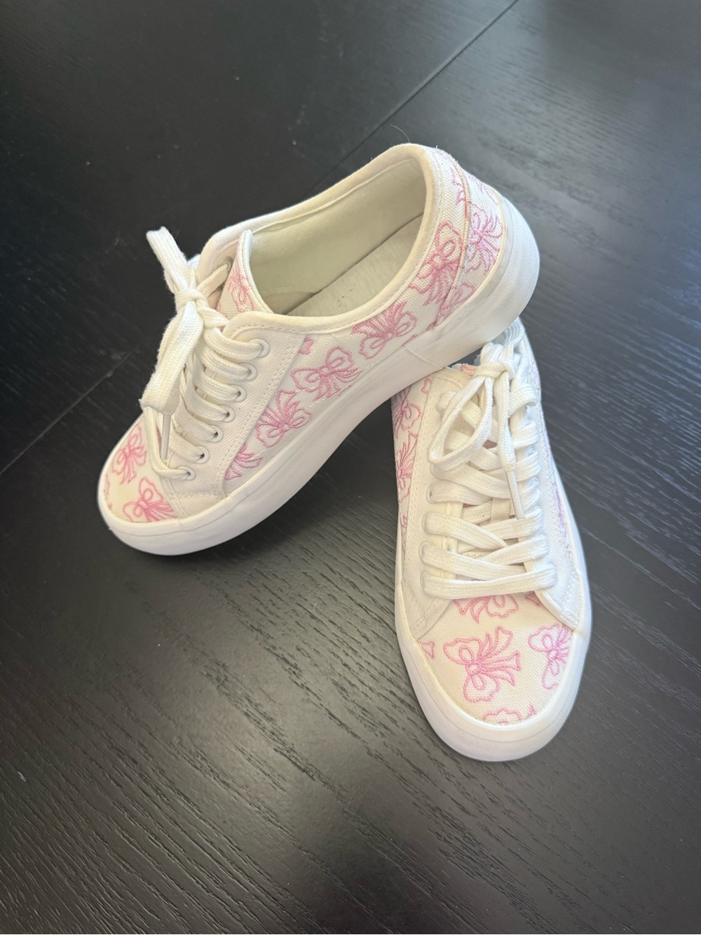 Sincerly Jules White Canvas Sneakers with Pink Floral Motif